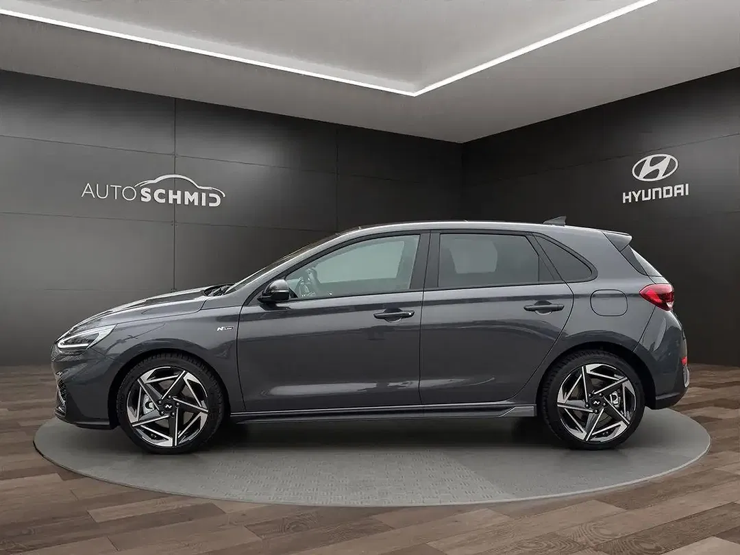 Hyundai i30 - Thumbnail 2