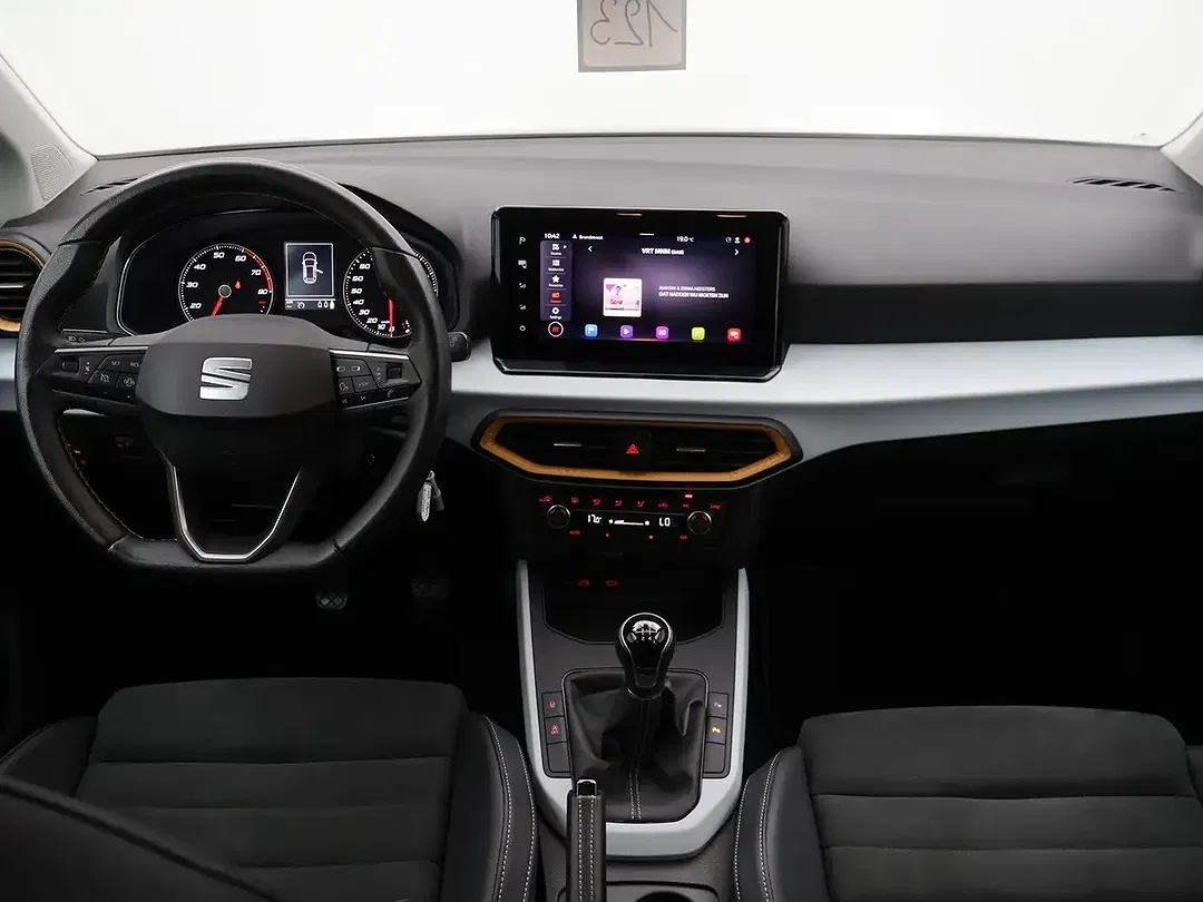 SEAT Arona - Thumbnail 10