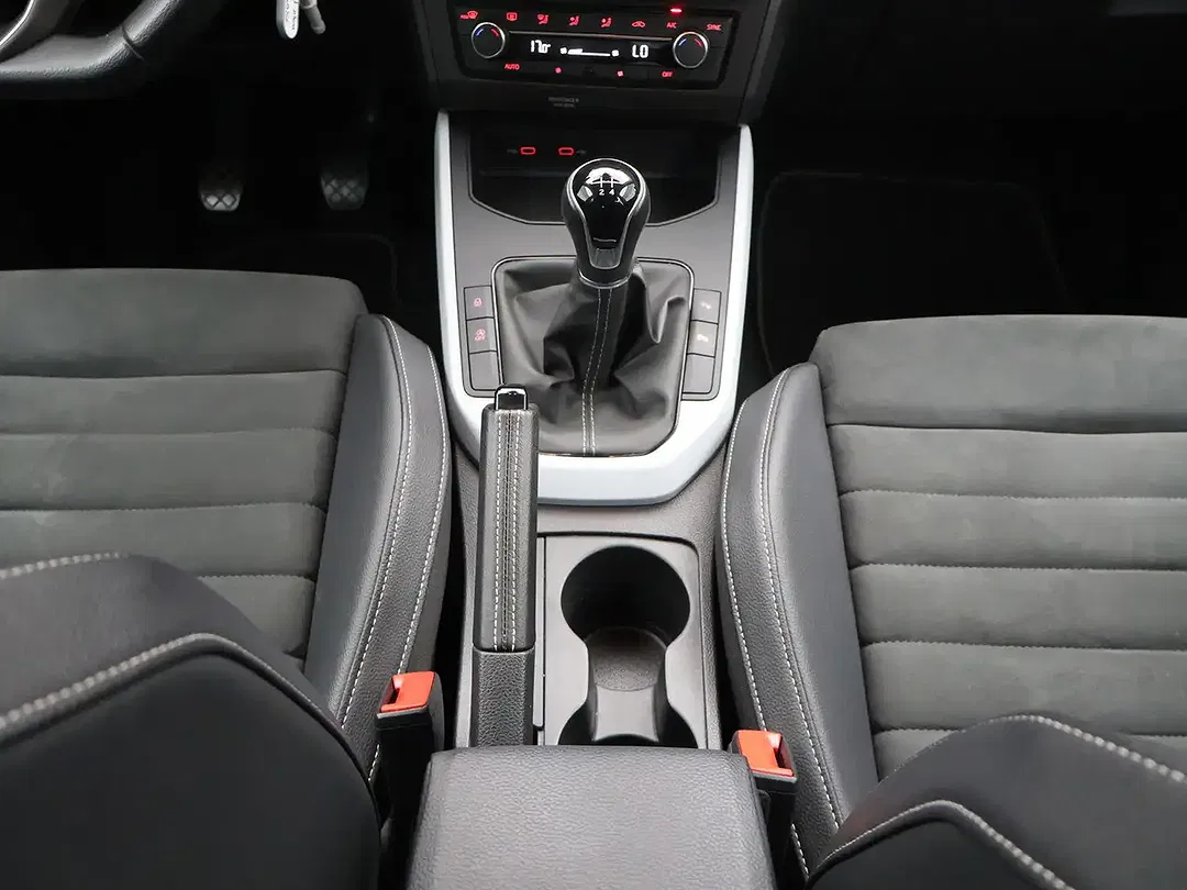 SEAT Arona - Thumbnail 12