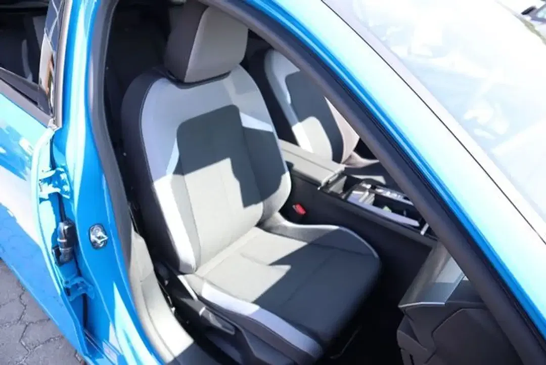 Opel Astra - Thumbnail 13