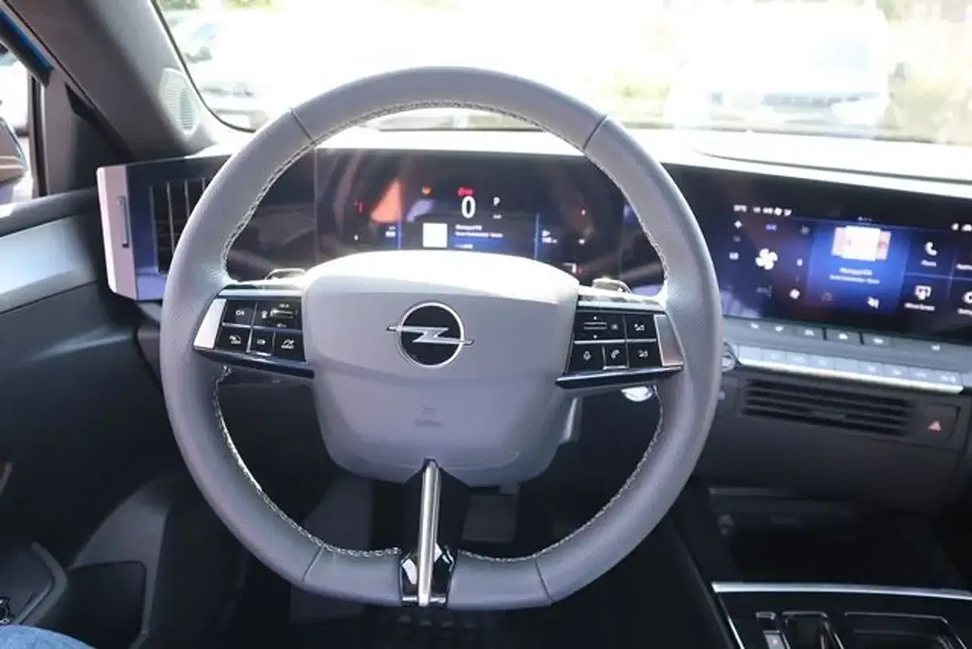 Opel Astra - Thumbnail 15