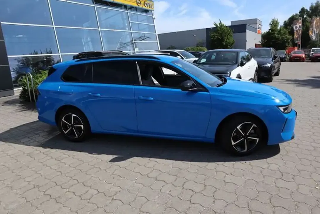 Opel Astra - Thumbnail 6