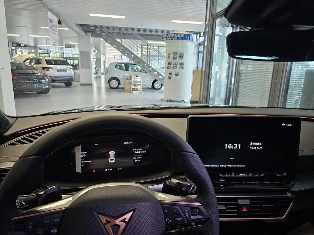 CUPRA Leon - Thumbnail 12