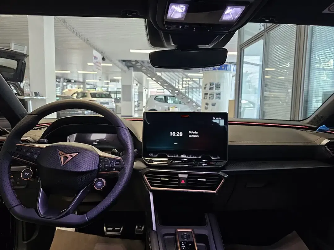 CUPRA Leon - Thumbnail 5