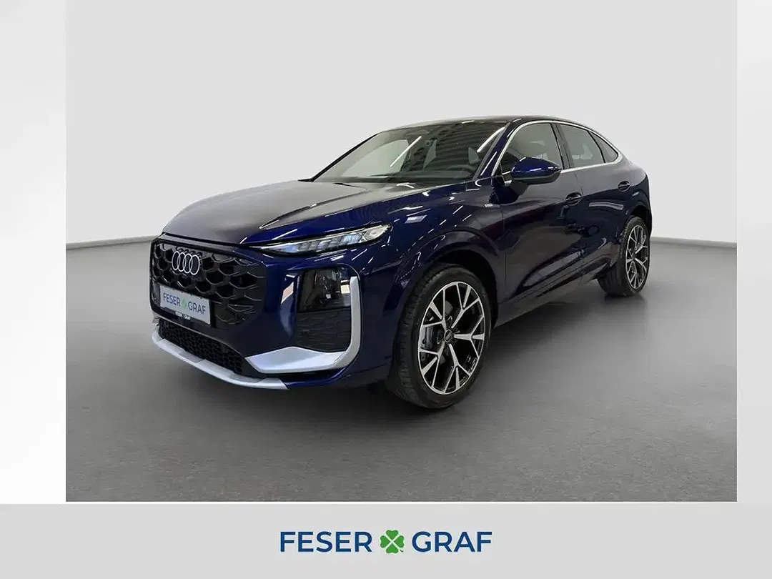 Audi Q3 - Thumbnail 1