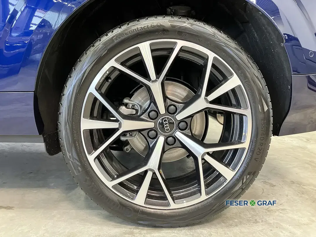 Audi Q3 - Thumbnail 10