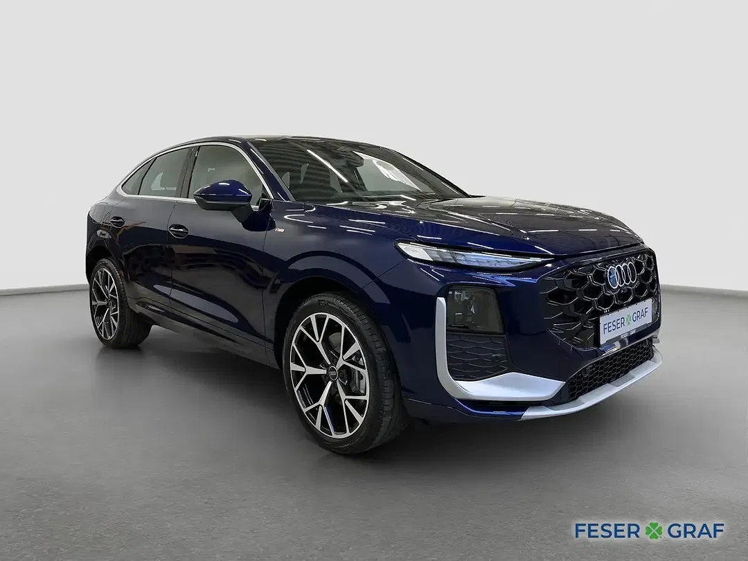 Audi Q3 - Thumbnail 7