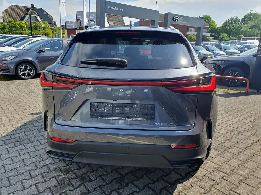 Lexus NX 350h - Thumbnail 14