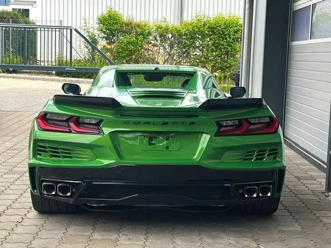 Corvette C8 - Thumbnail 12