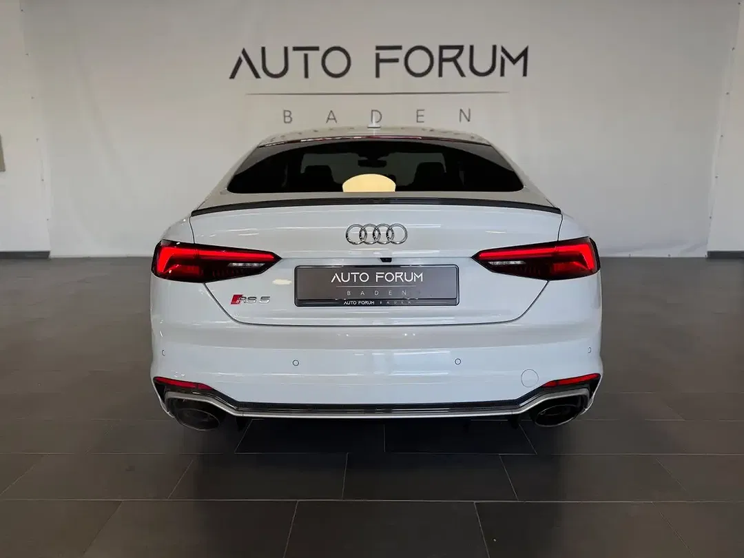 Audi RS5 - Thumbnail 11