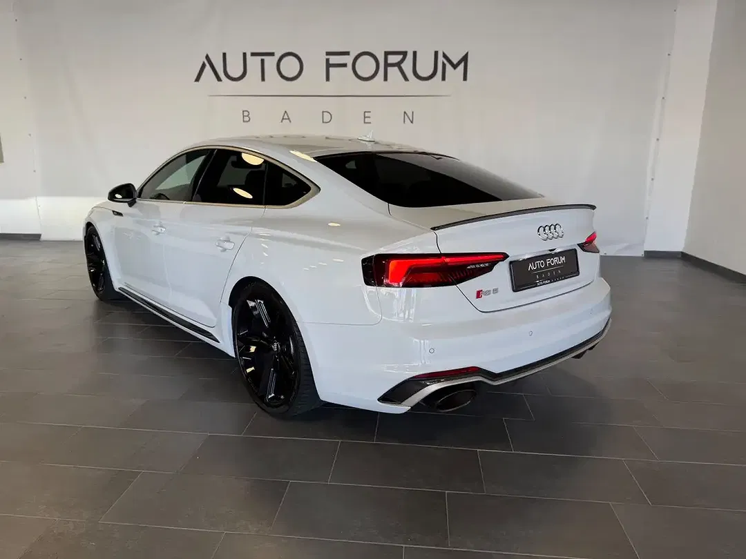 Audi RS5 - Thumbnail 9