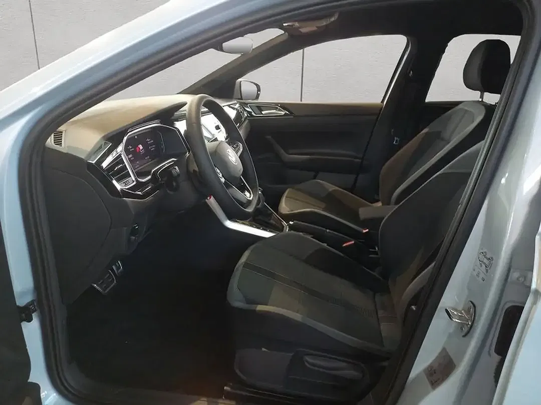 Volkswagen Polo - Thumbnail 10