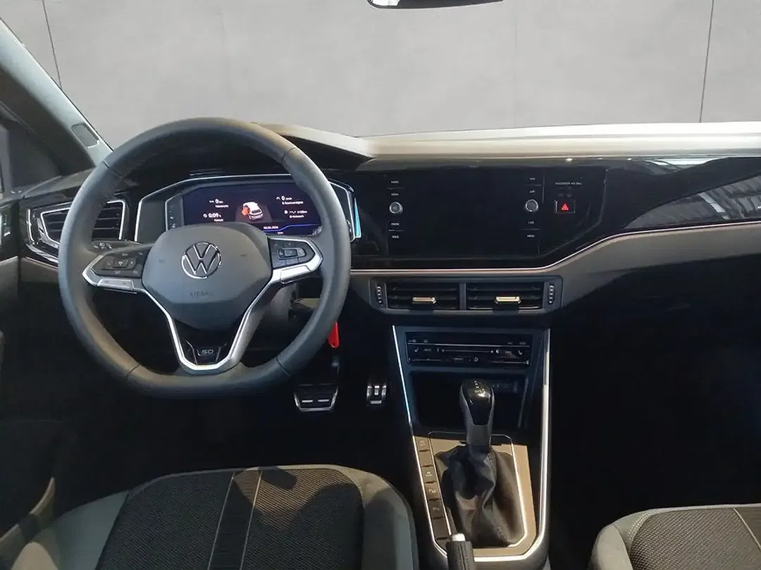 Volkswagen Polo - Thumbnail 13