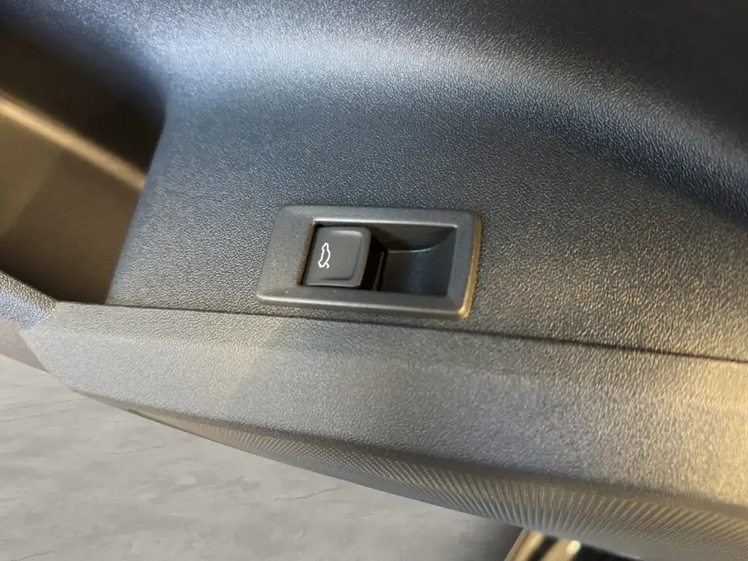 Audi Q5 - Thumbnail 10