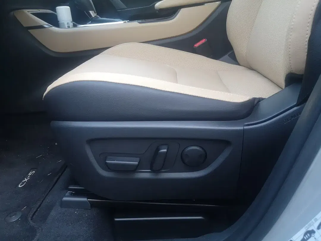 Mazda CX-5 - Thumbnail 8