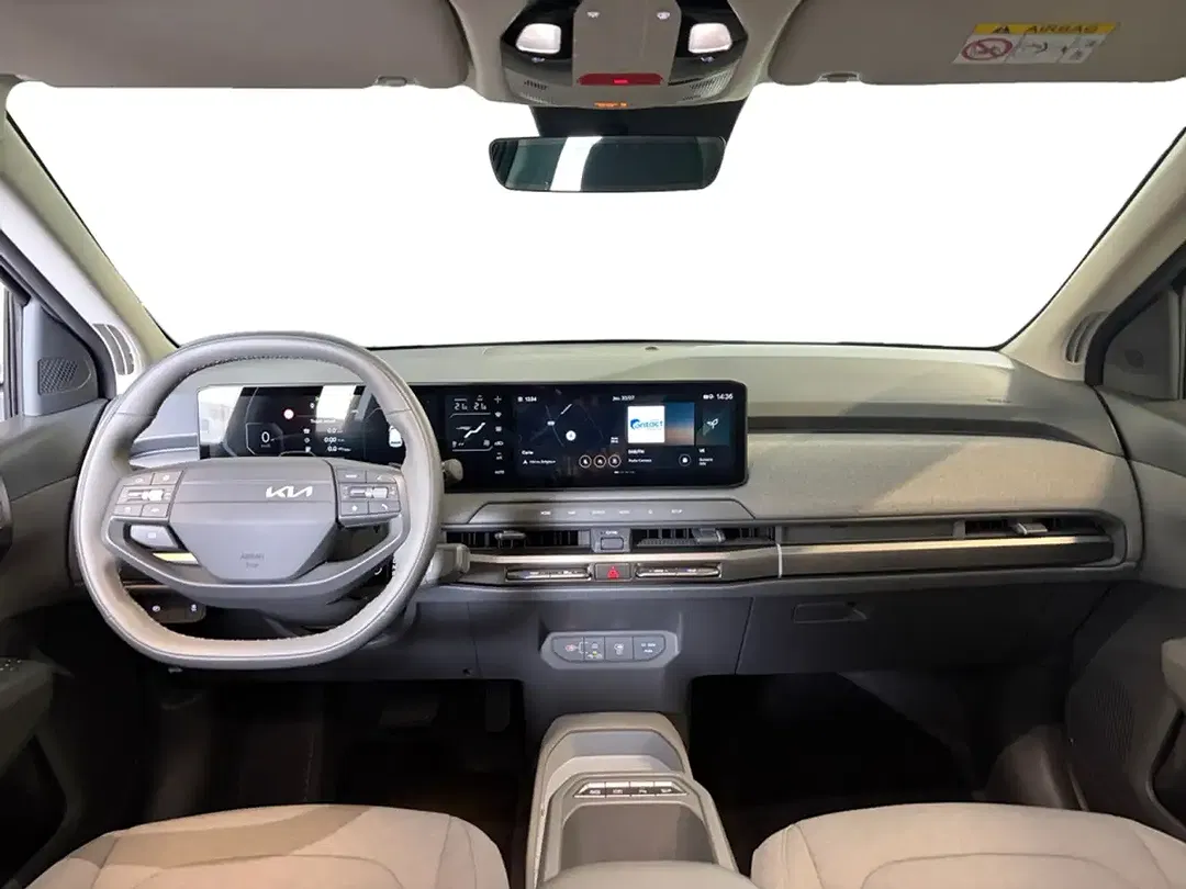 Kia EV3 - Thumbnail 12
