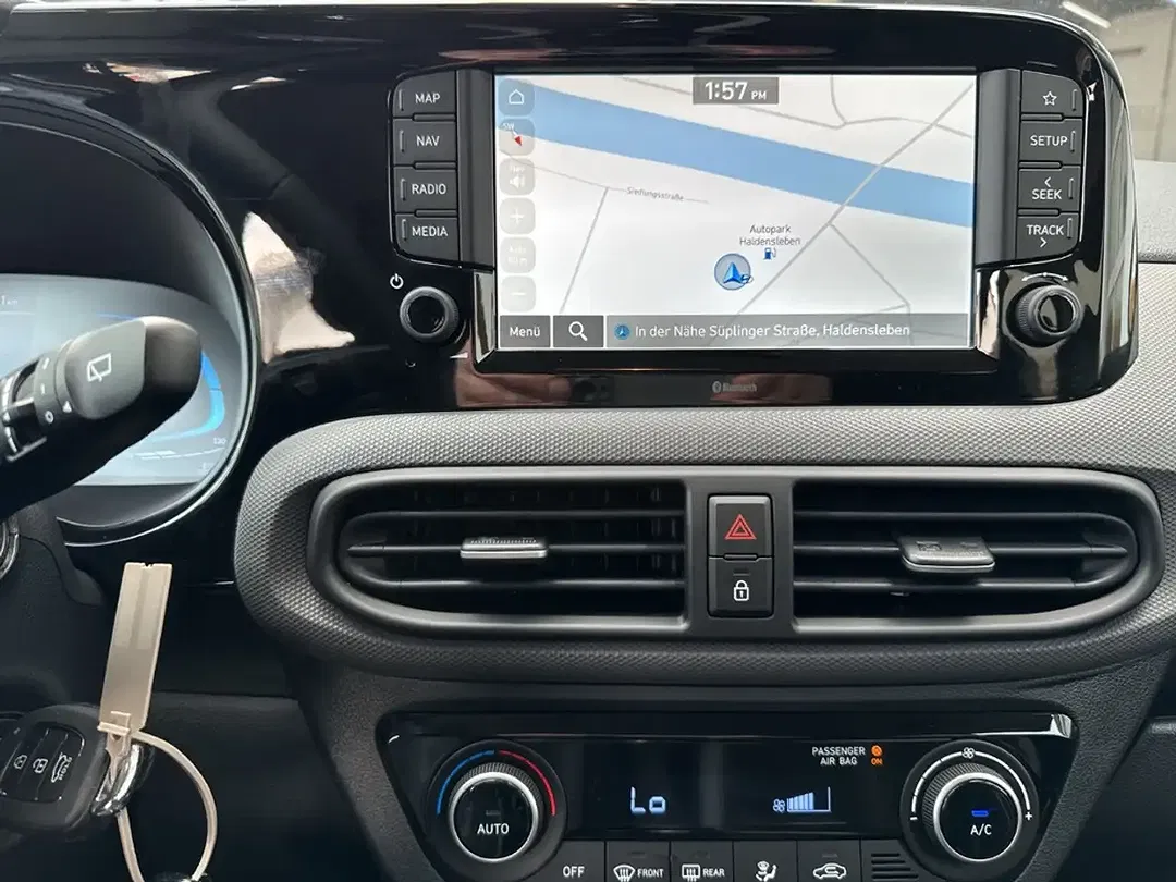 Hyundai i10 - Thumbnail 14
