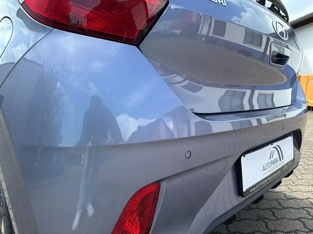 Hyundai i10 - Thumbnail 7