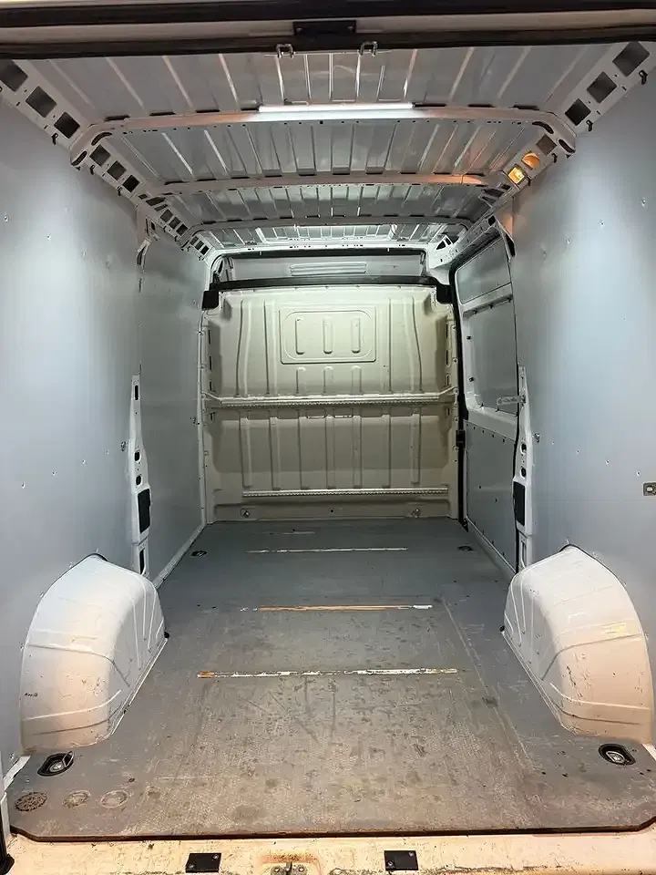 Opel Movano - Thumbnail 10