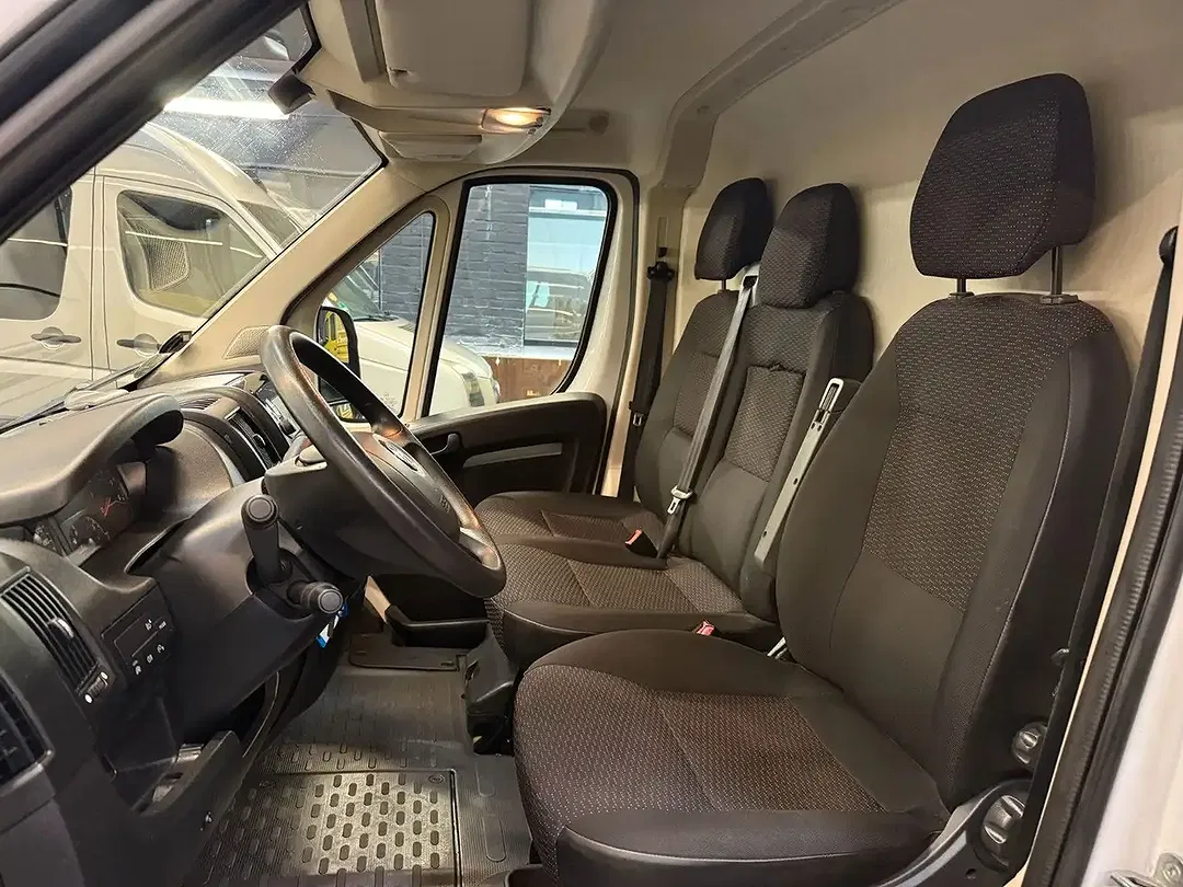 Opel Movano - Thumbnail 14