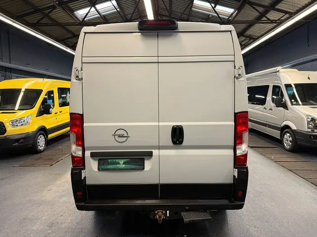 Opel Movano - Thumbnail 8