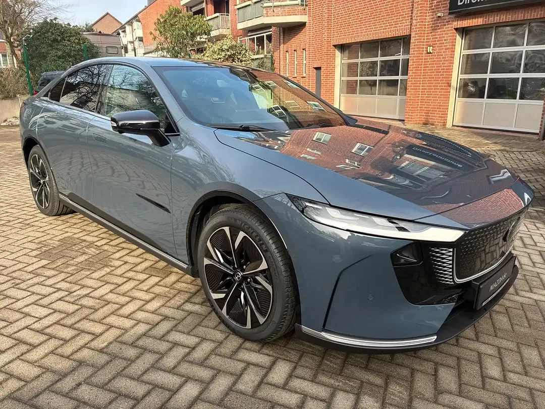 Mazda 6e - Thumbnail 8
