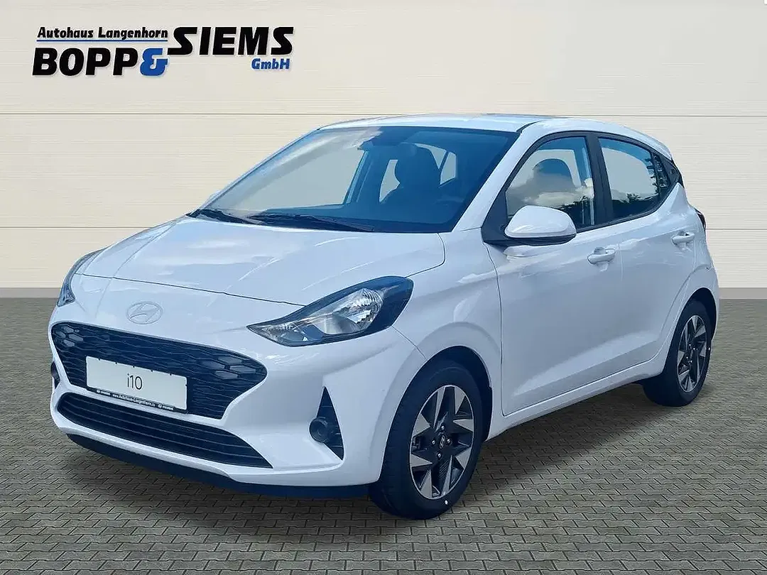 Hyundai i10 - Thumbnail 1