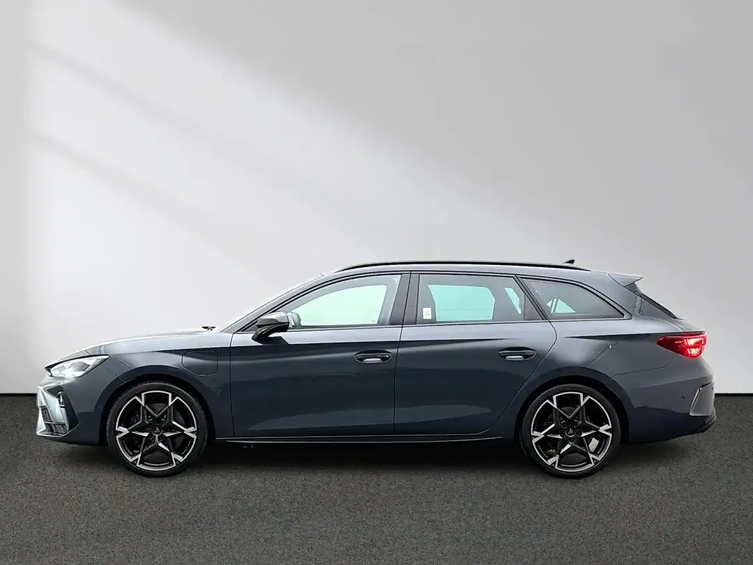 CUPRA Leon - Thumbnail 1