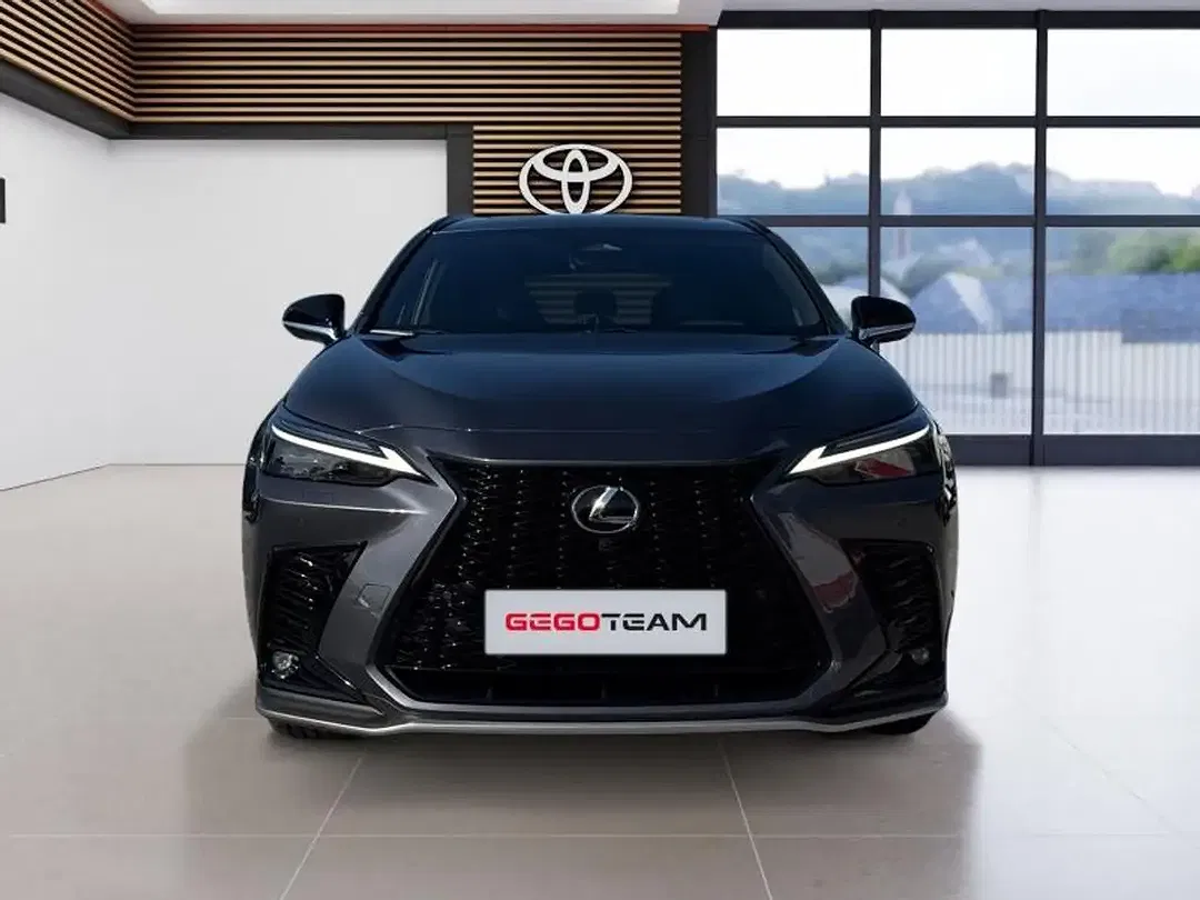 Lexus NX 450h+ - Thumbnail 8