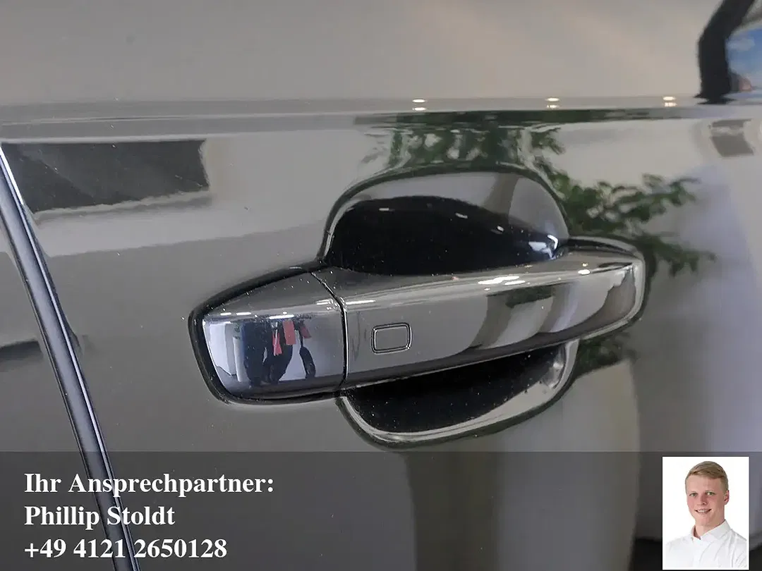Audi Q7 - Thumbnail 10