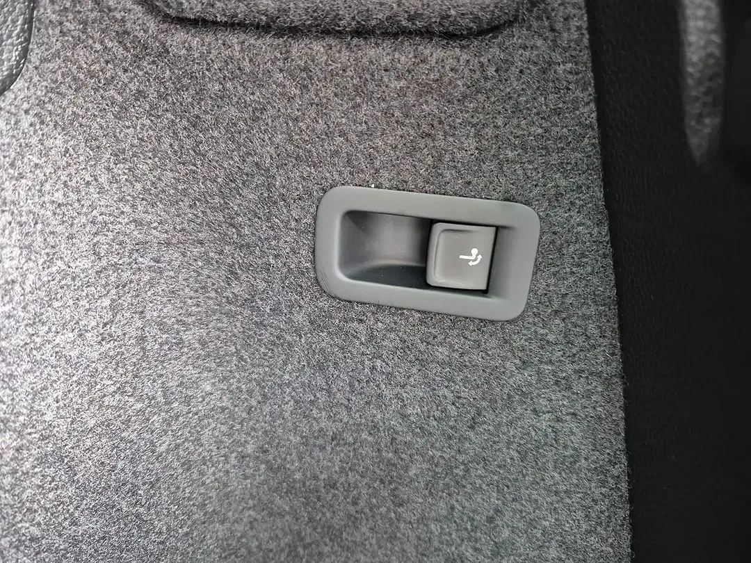 Skoda Karoq - Thumbnail 11