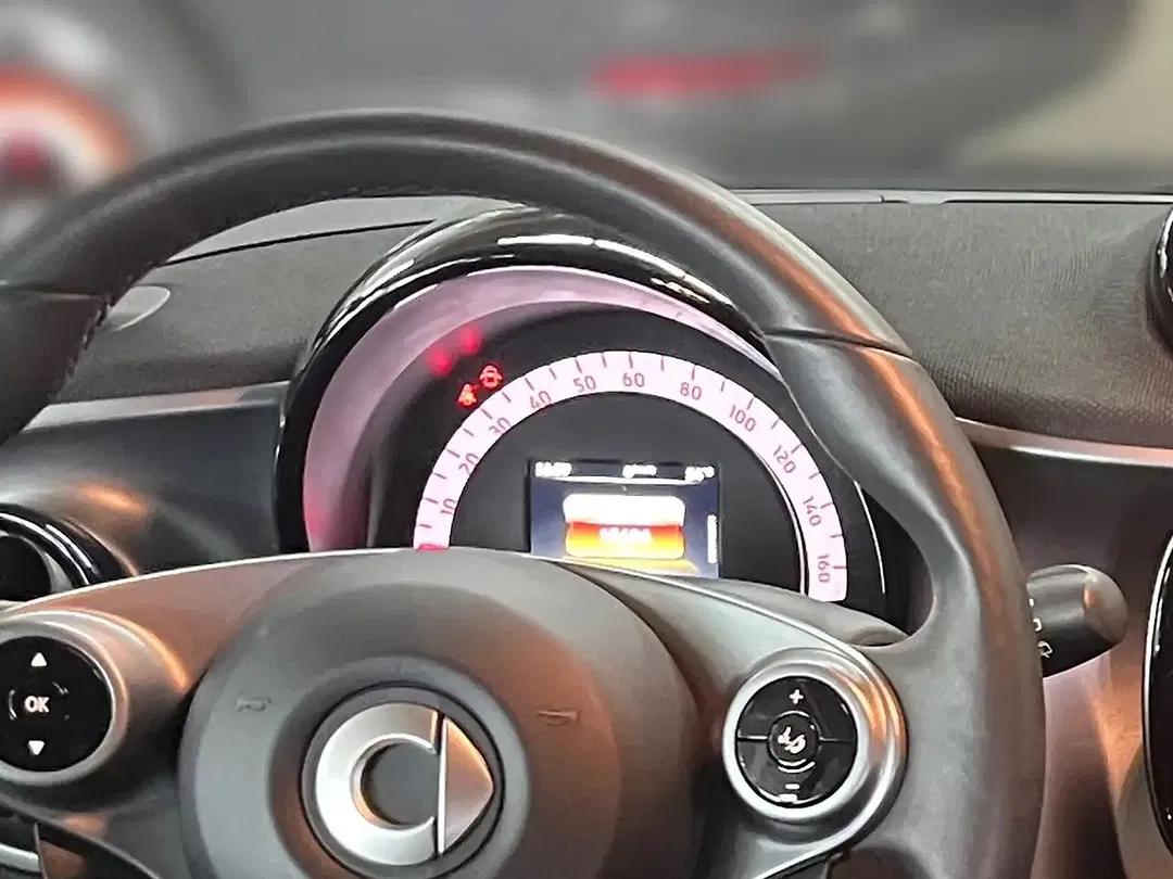 smart forTwo - Thumbnail 11