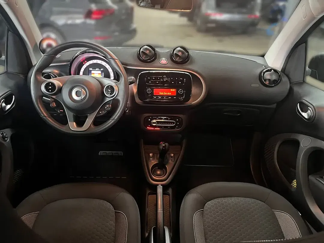 smart forTwo - Thumbnail 12