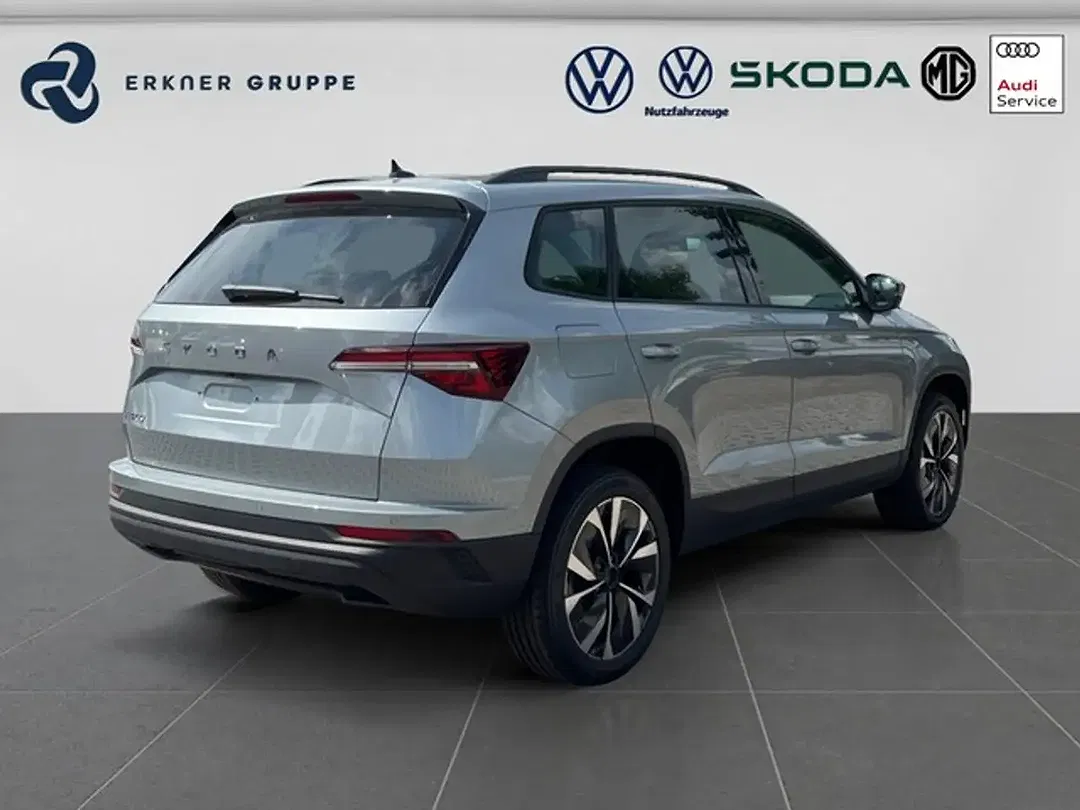 Skoda Karoq - Thumbnail 5
