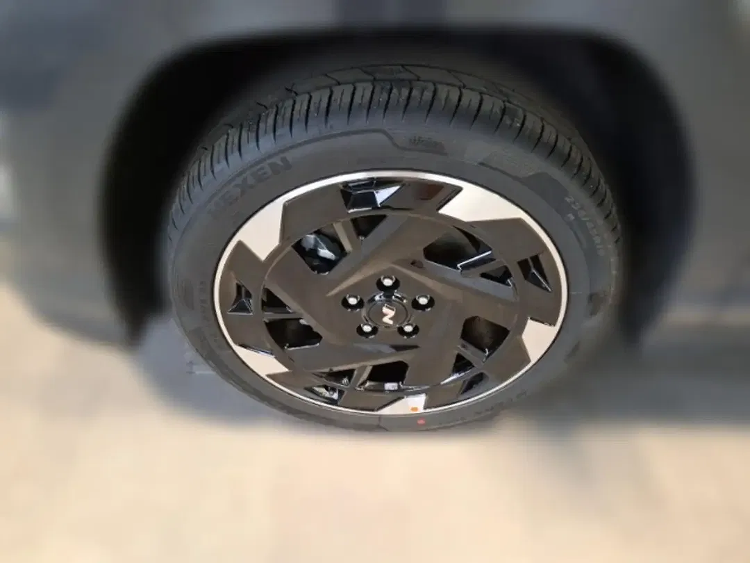 Hyundai KONA - Thumbnail 6