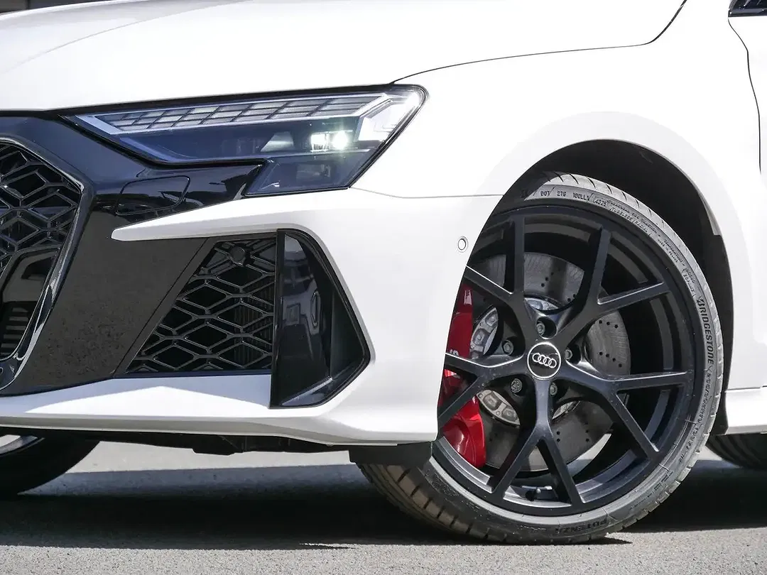 Audi RS3 - Thumbnail 6