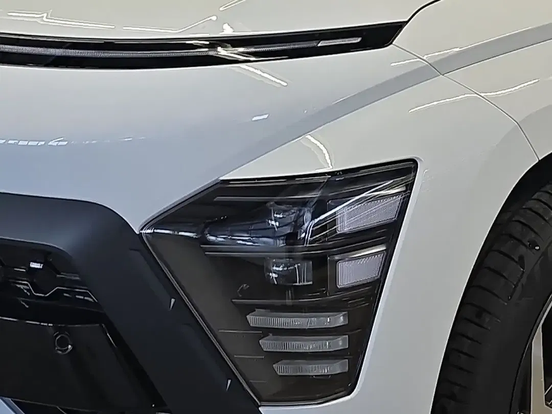 Hyundai KONA - Thumbnail 5