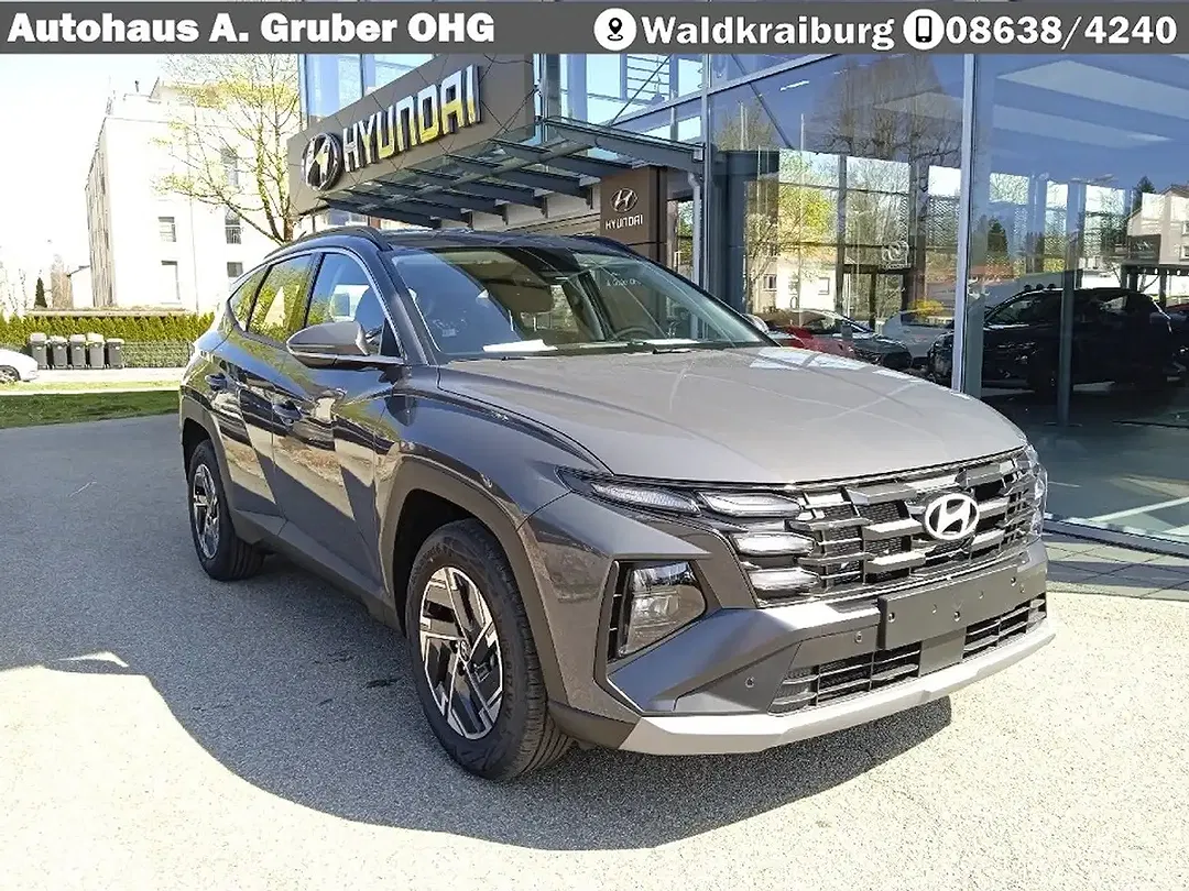 Hyundai TUCSON - Thumbnail 1