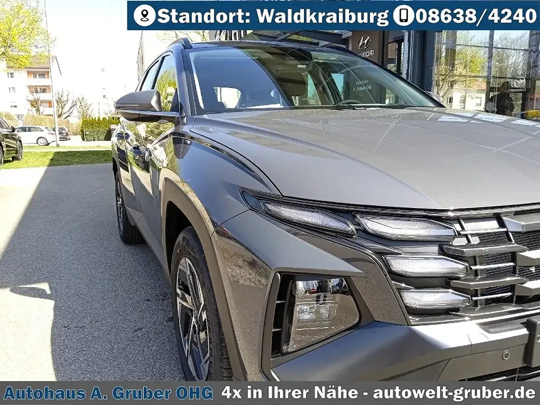 Hyundai TUCSON - Thumbnail 3