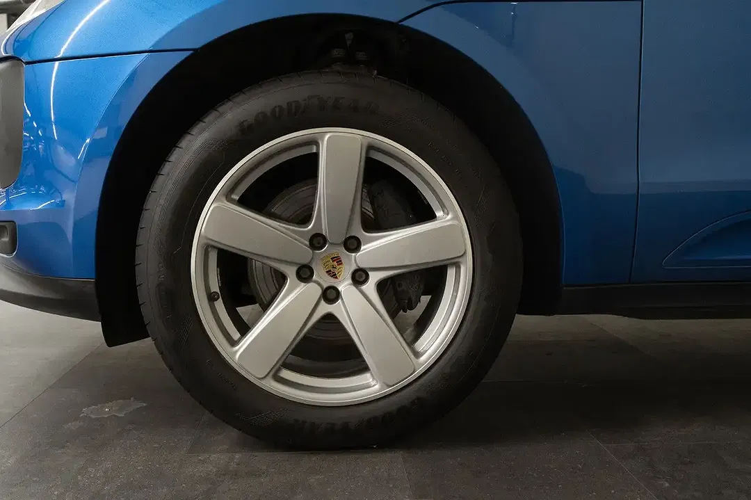 Porsche Macan - Thumbnail 20
