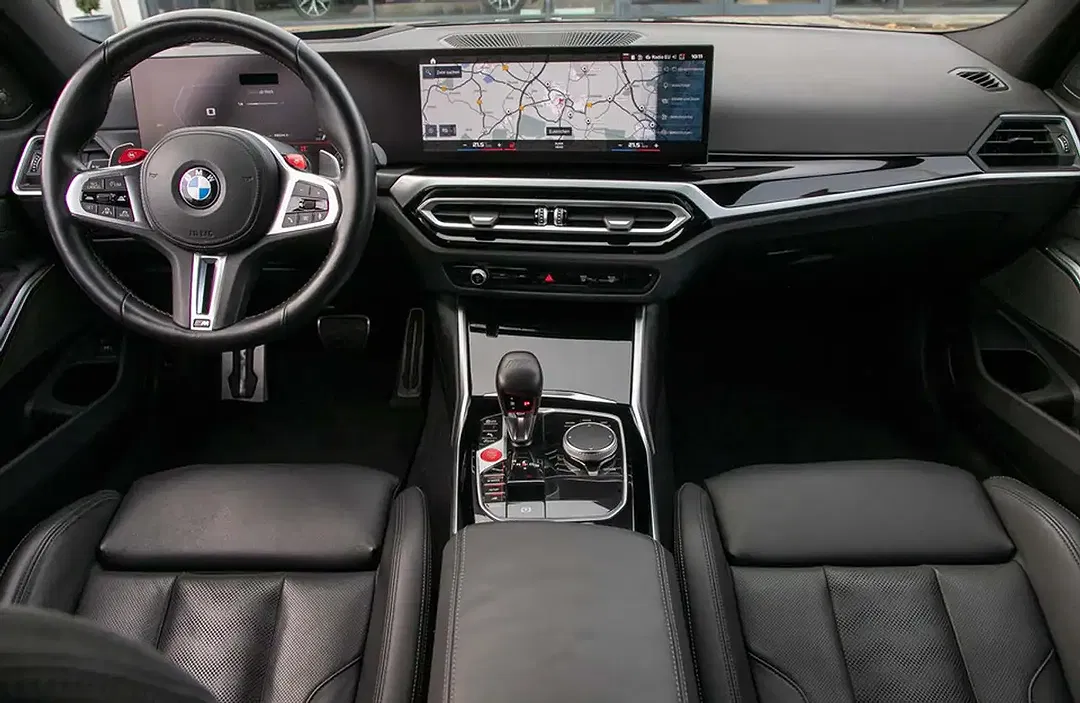 BMW M3 - Thumbnail 3