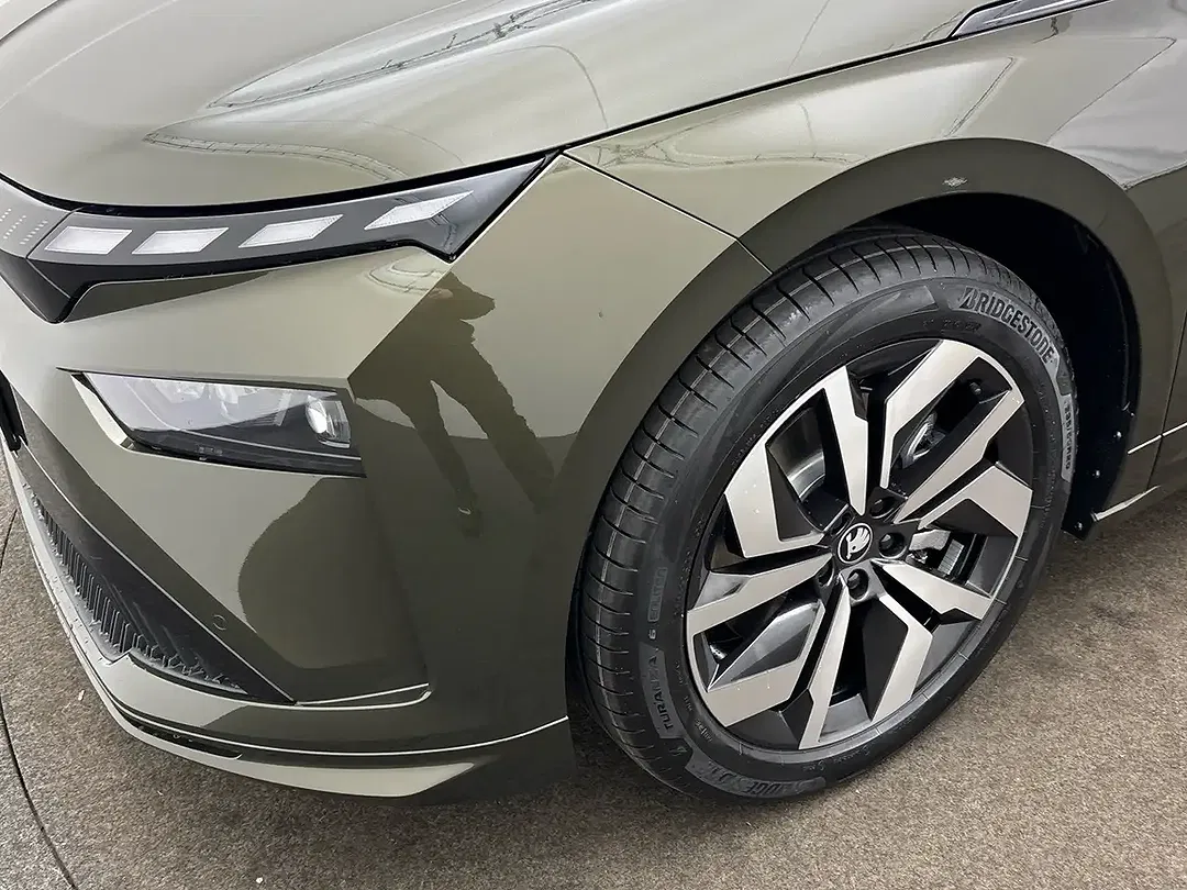Skoda Enyaq - Thumbnail 5