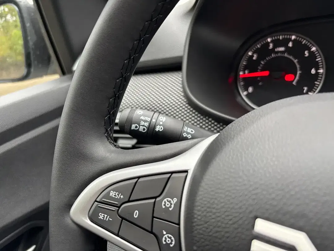 Dacia Sandero - Thumbnail 14