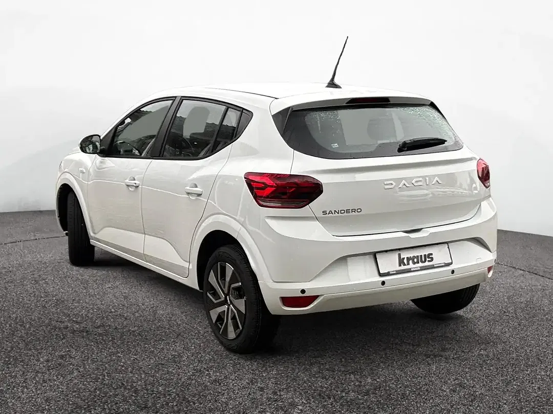 Dacia Sandero - Thumbnail 5