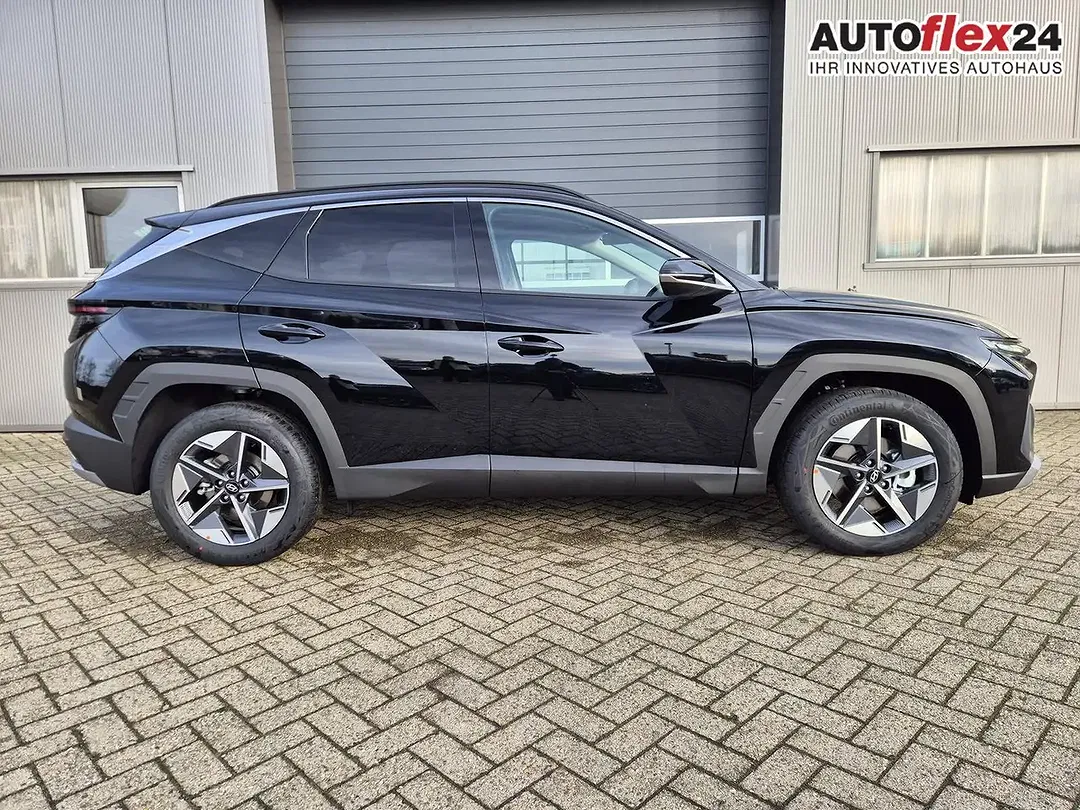 Hyundai TUCSON - Thumbnail 5