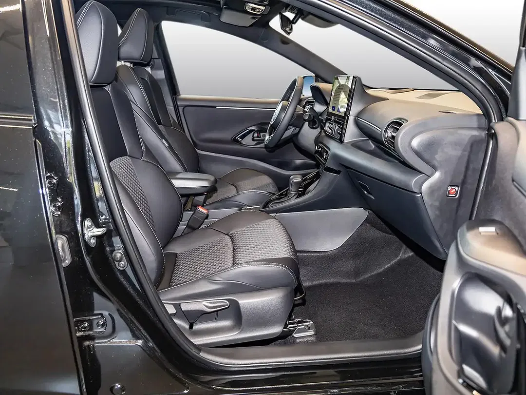 Mazda 2 - Thumbnail 6