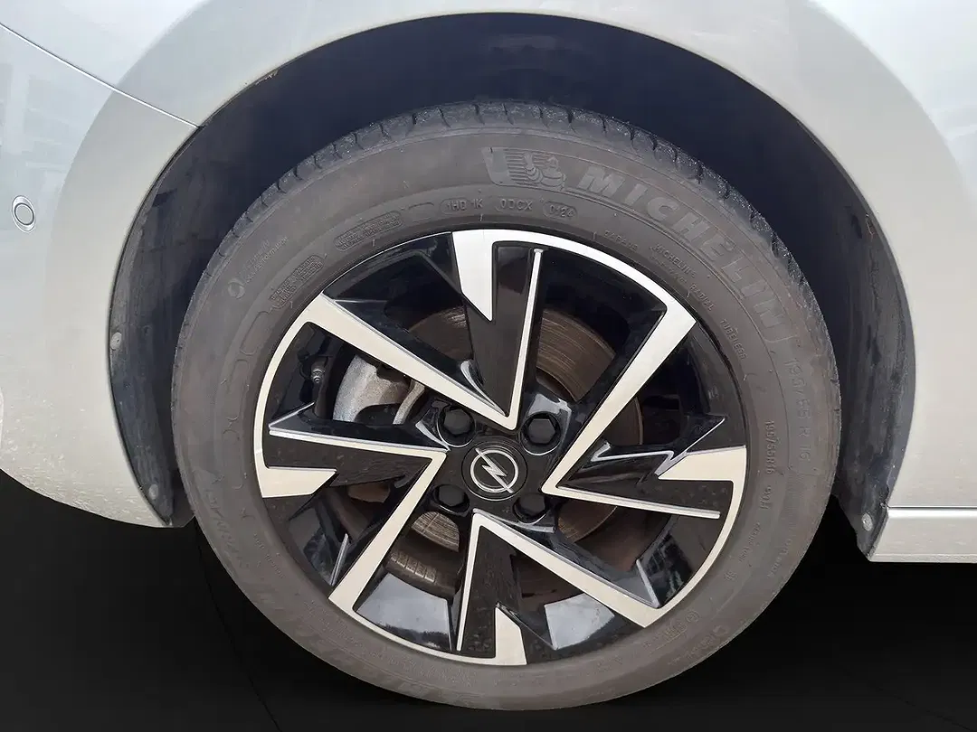 Opel Corsa - Thumbnail 18