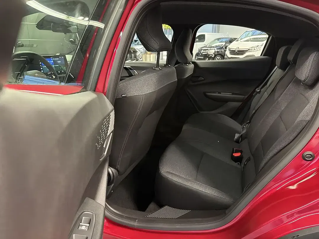Renault Clio - Thumbnail 13