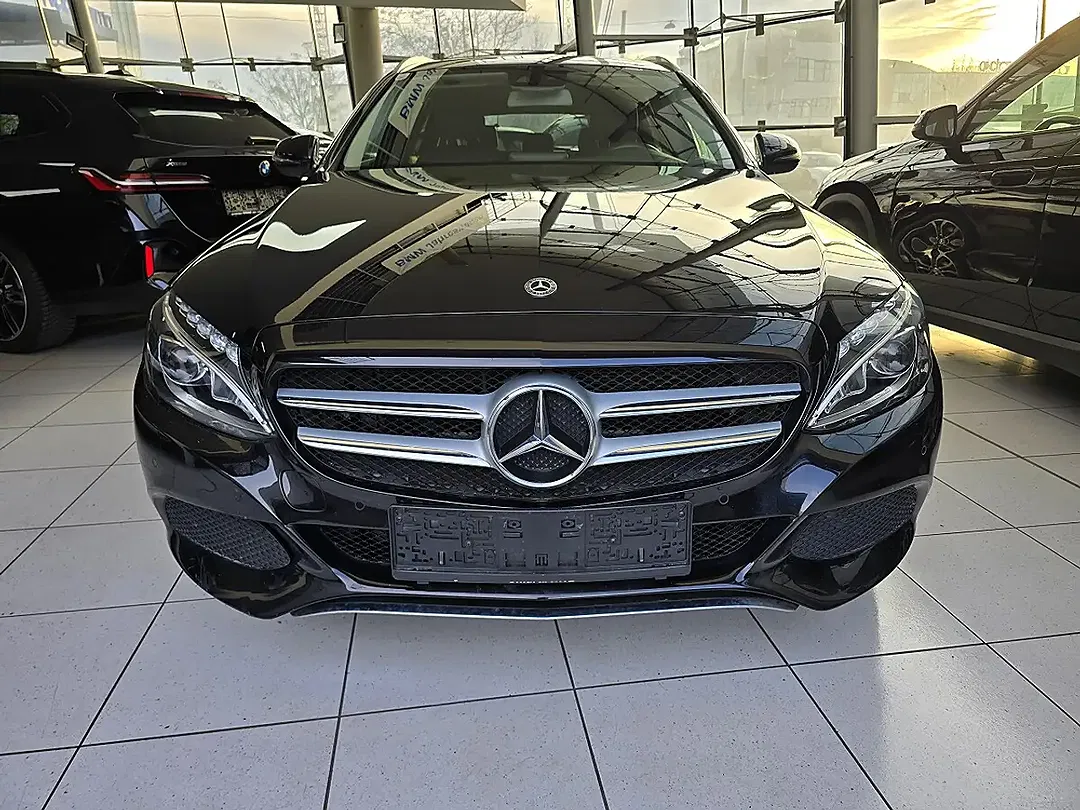 Mercedes-Benz C 180 - Thumbnail 2