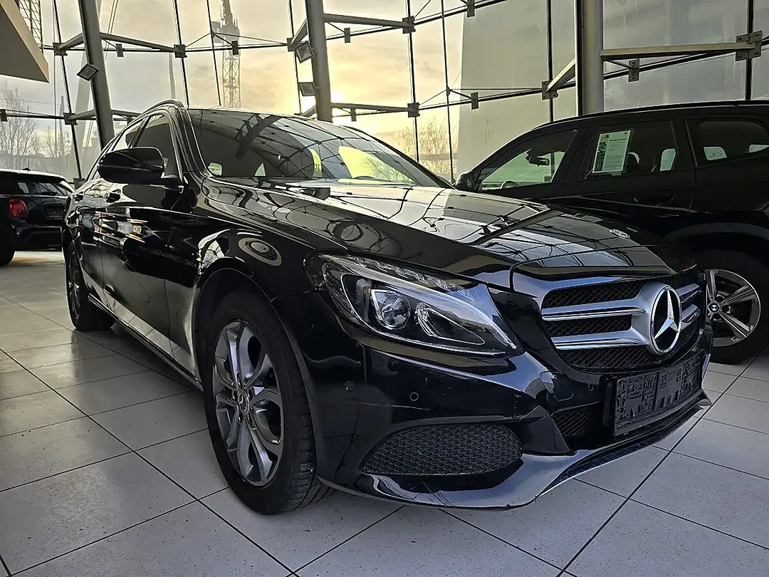 Mercedes-Benz C 180 - Thumbnail 3